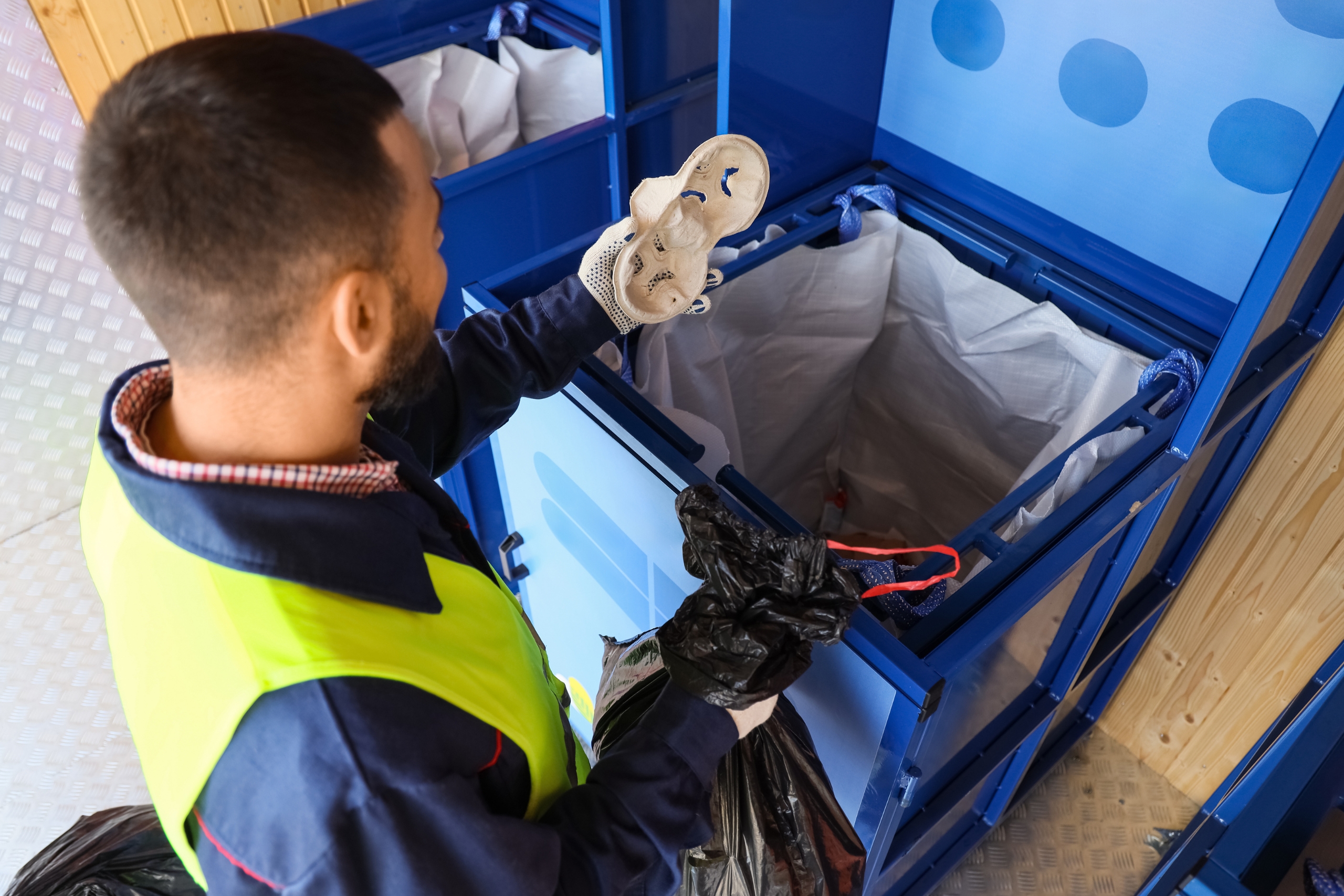 Choosing The Best Trash Remover Services